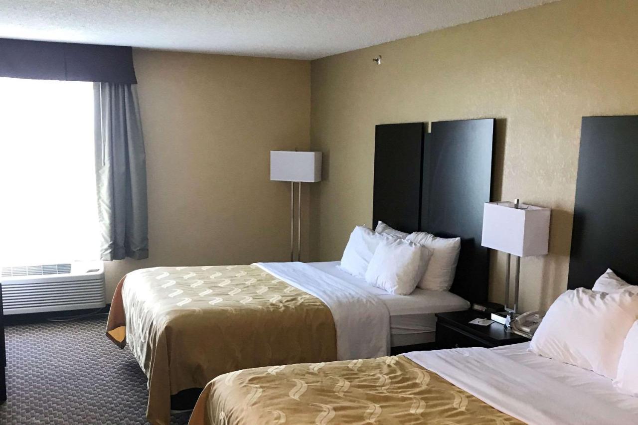 Quality Inn & Suites Mendota Near I-39 Экстерьер фото
